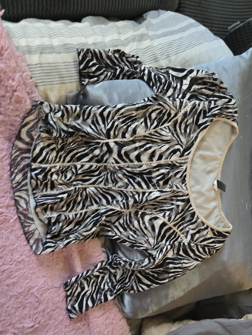 Zebra-Print Scoop Neck Blouse in Black & White